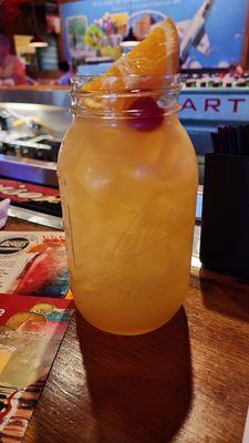 Logans Peach Lemonade for 21+