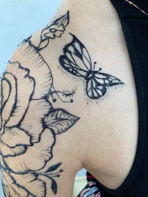 All the small details count! This Jagua Butterfly looks like is flying!