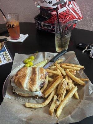 Steak Sammie with fries and some dranks.