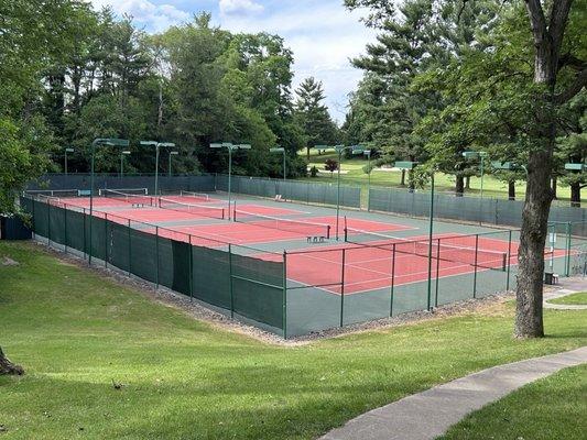 4 resurfaced Tennis Courts