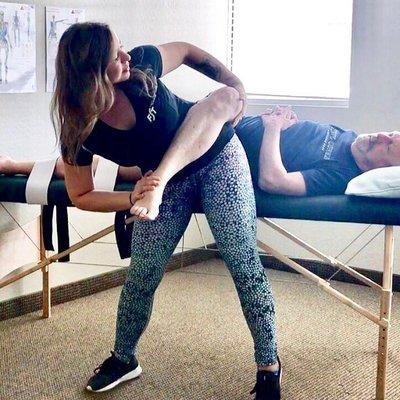 Fascial Stretch Therapy gently addresses your body as a whole to release tightness, restrictions, and pain.