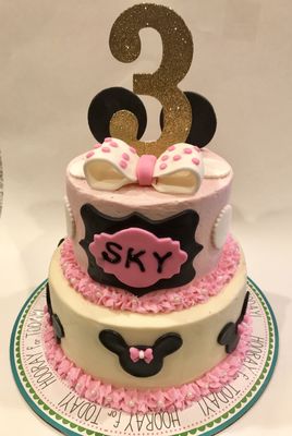 Minnie Mouse Birthday Cake