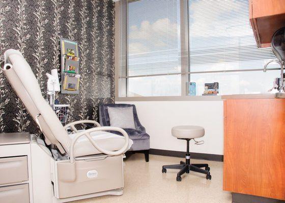 Exam room, accessible table