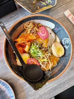 R5. Spicy Tonkotsu Ramen ()