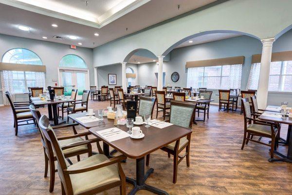 Laketown Village | Assisted Living & Memory Care | Kenner, LA | Dining room