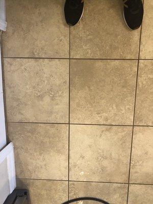 Tile and grout clean