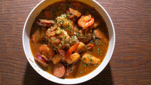 Chicken sausage and shrimp
 Gumbo