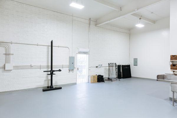 Photo and video rental studio. Tall ceilings. Event space, seminars, trainings, meetings. Lots of space for your production needs.