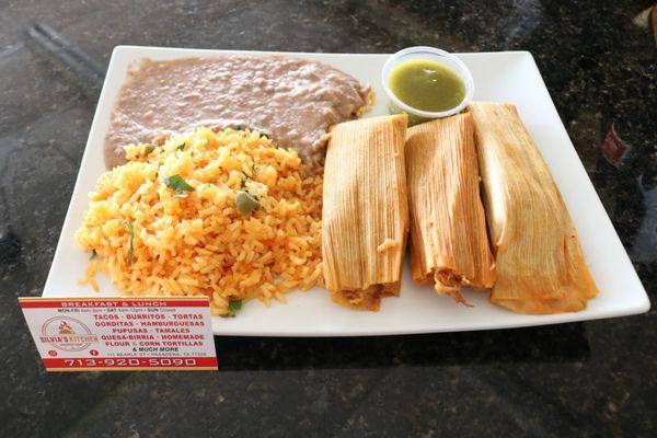 Tamales chicken or pork