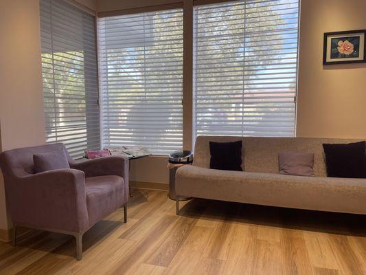 Seating area with magazines