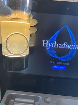 Hydrafacial gunkie jar