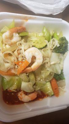 Shrimp n vegetables over noodles