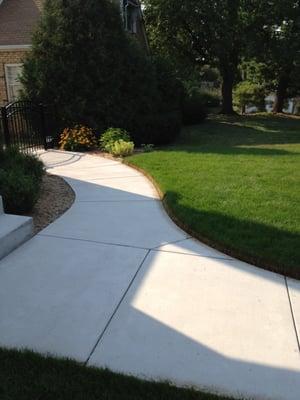 Sidewalk Edging