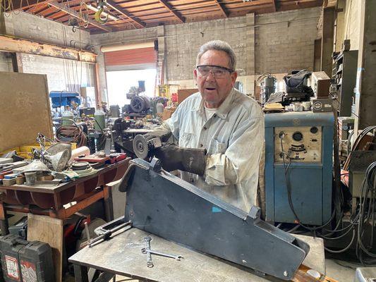 Repairing sail boat rudder