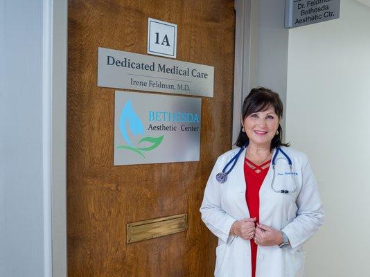 Dr. Feldman welcomes new and established patients into her practice!