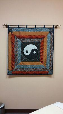 Yin/yang quilt