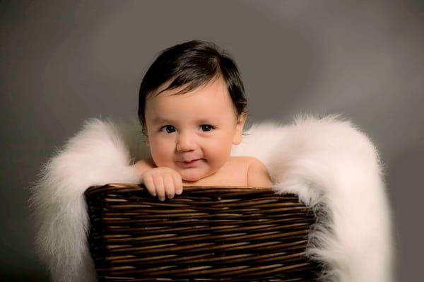 Baby & Childrens Photography. (Little Angel)