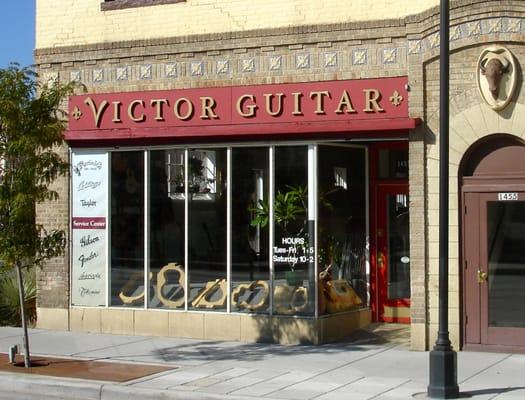 Victor Guitar Storefront