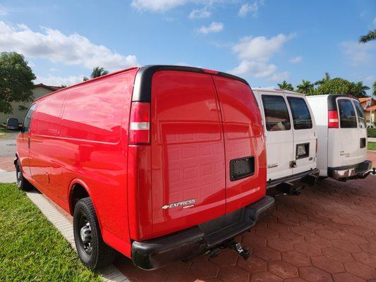 COMMERCIAL CARGO VANS FOR SALE