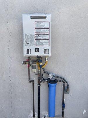 Tankless water heater