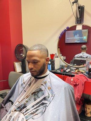 T.G.C. Barbershop High bald taper l