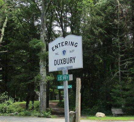 Entering Duxbury sign from Pembroke.