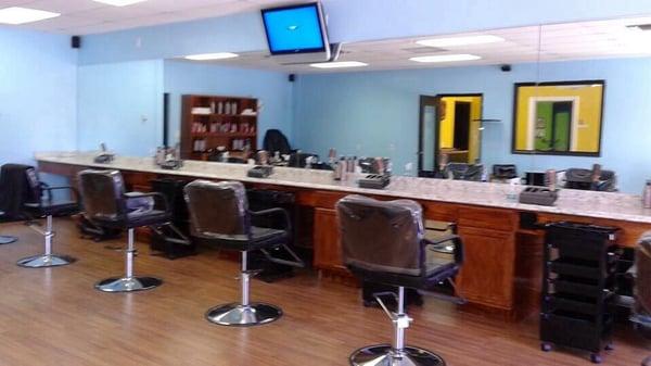 Dream Beauty Place Salon- Unisex