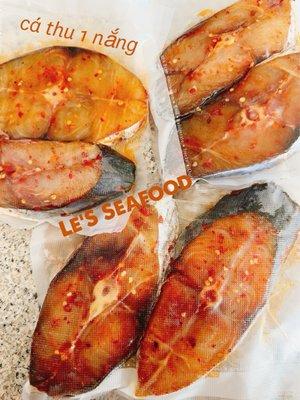 Le’s Seafood & More