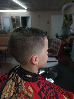 Old School Cuts & Shaves Barbershop