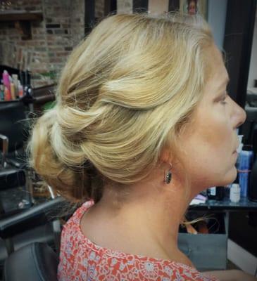 Mt. Pleasant updo hair salon, Salon Mirage. Best wedding updos, ask for Tammy.