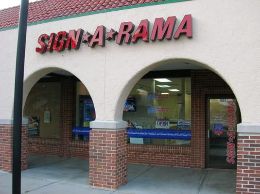 Signarama in Deerfield, IL