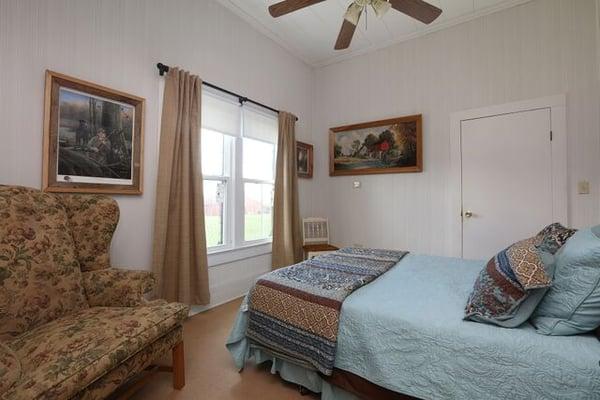 Cypress Bedroom, sleeps 2.