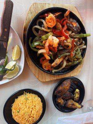 Fajita mix with 2 side orders