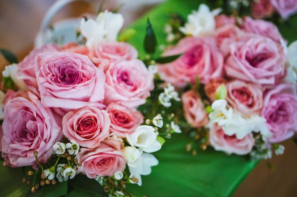 Bridesmaids bouquets