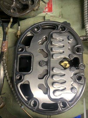 Valve plate