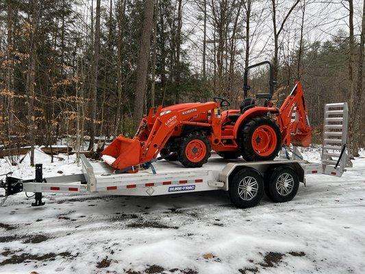 Lot clearing and backhoe Services