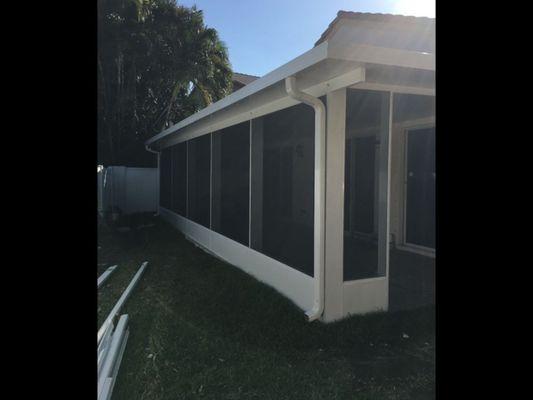 Insulated Roof Screen Room