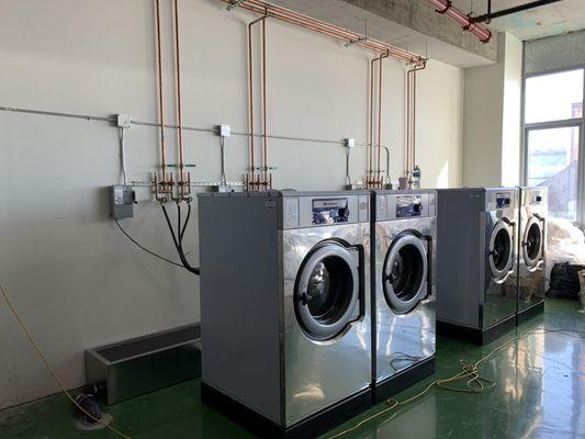 Royal Laundry installs new Hotel washers