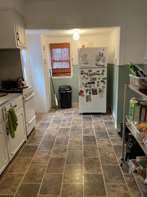 This kitchen is ready to be used