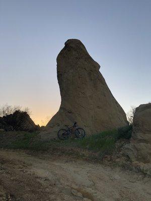 Giant Rock Formations!