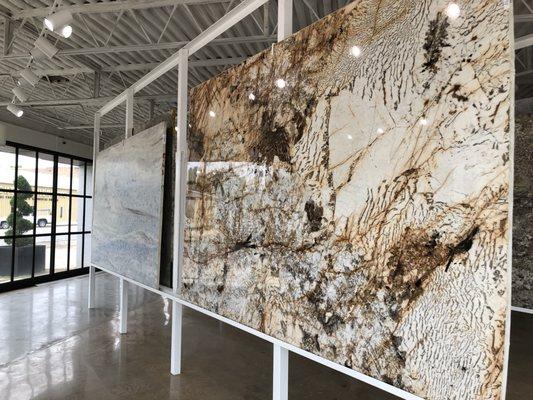 Shop for granite, marble, and quartz in our state-of-the-art, gallery-like showroom, located in downtown Texarkana, AR.