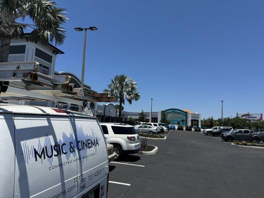 Installing a Surveillance and Wi-Fi System at Park Avenue Shopping Center just south of fountains plaza.