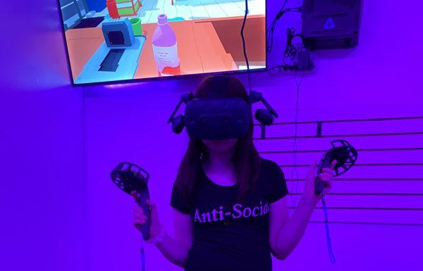 Teen enjoying fun things to do at The Circle VR