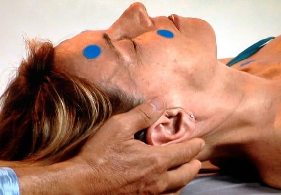 Acupressure facial massage