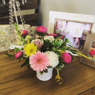 Happy Birthday bouquet in a beautiful keepsake container!