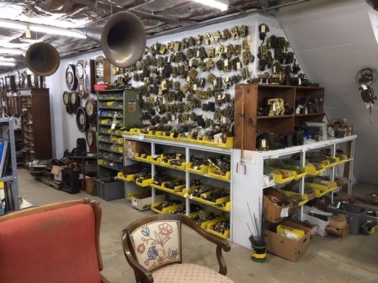 Merritt's Antique Parts