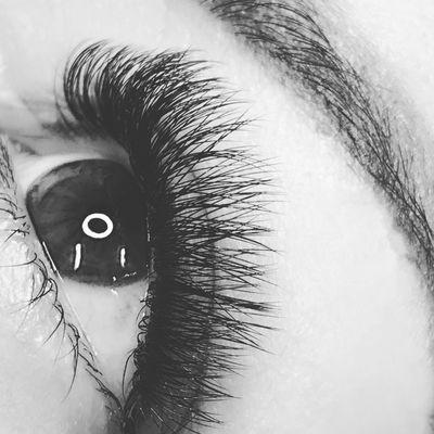 Volume set of lashes