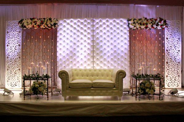 Classic Reception Decor. Exactly the way we imagined.