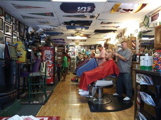 Jason is the barber in the foreground of this pic. Great guy...!