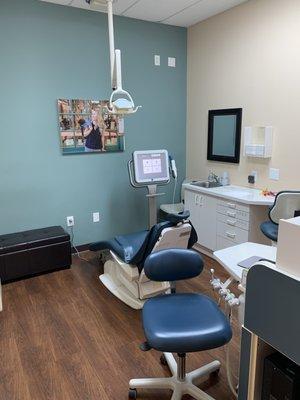 Consult Room, ready for new patients!